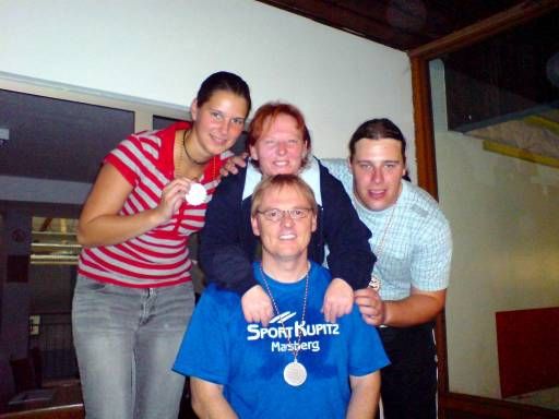 (von Links) Kathrin Kreft, Gisela Piechulek, Herbert Piechulek und Sascha Burdick