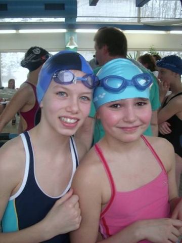 Meschede: Schneller Start ins neue Schwimmjahr