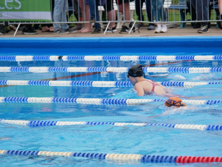 100m Brustschwimmen von Celine