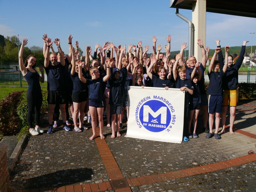 Mannschaft beim 46. Marsberger Schwimmertag